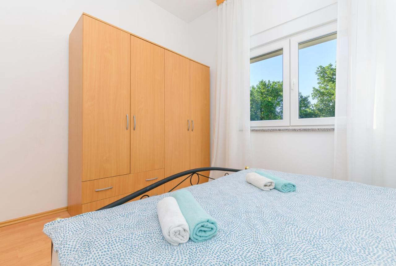 Apartmani Vita, Liznjan - Apartman 2 エクステリア 写真