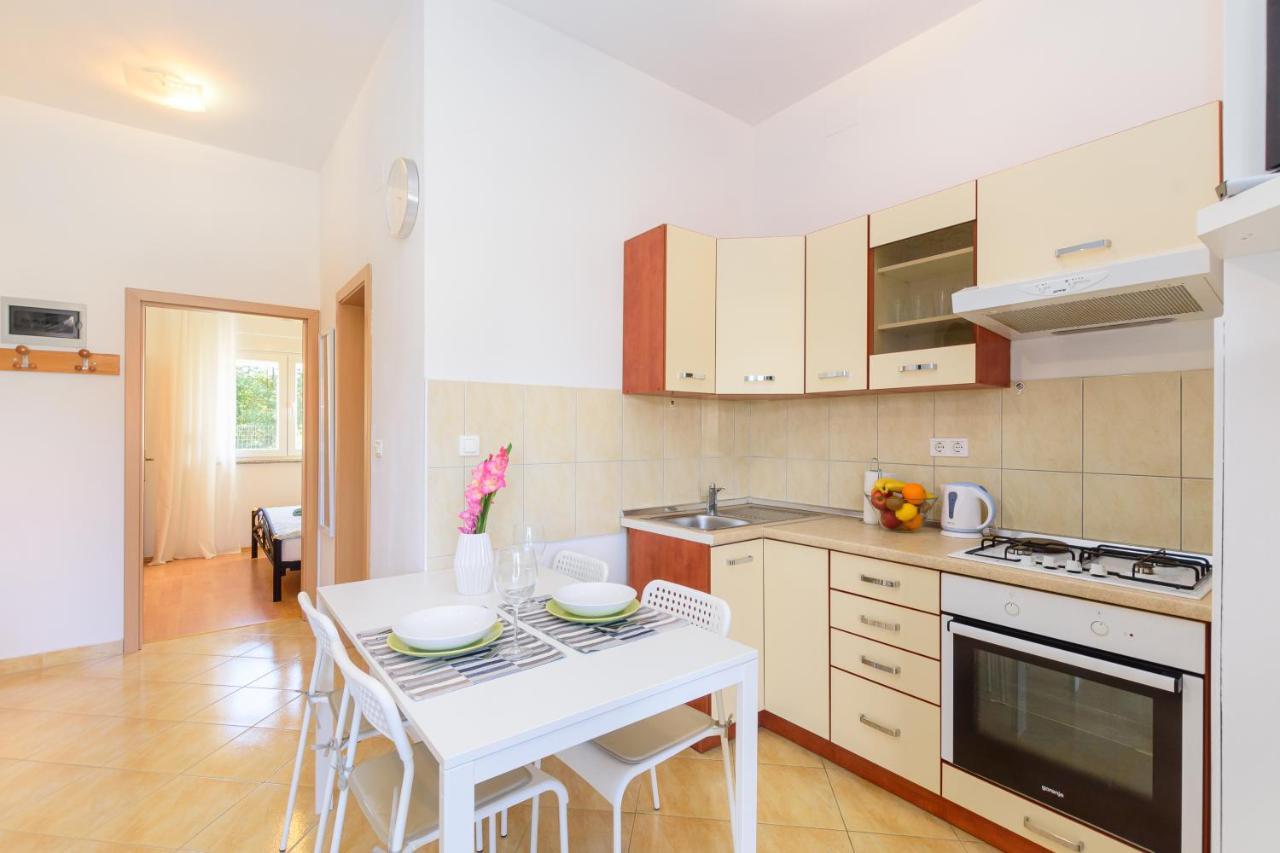Apartmani Vita, Liznjan - Apartman 2 エクステリア 写真